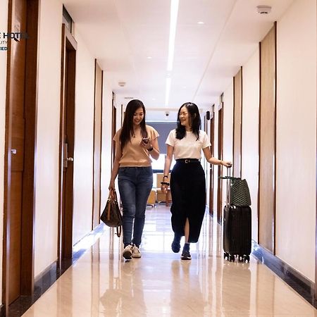 The Urban Hive Hotel Belagavi Zewnętrze zdjęcie